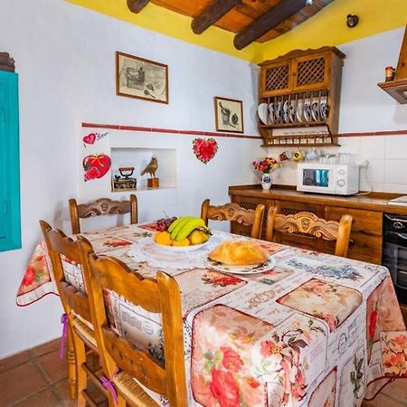 Casa Rosa, Con Encanto Y Piscina Climatizada Frigiliana Eksteriør bilde