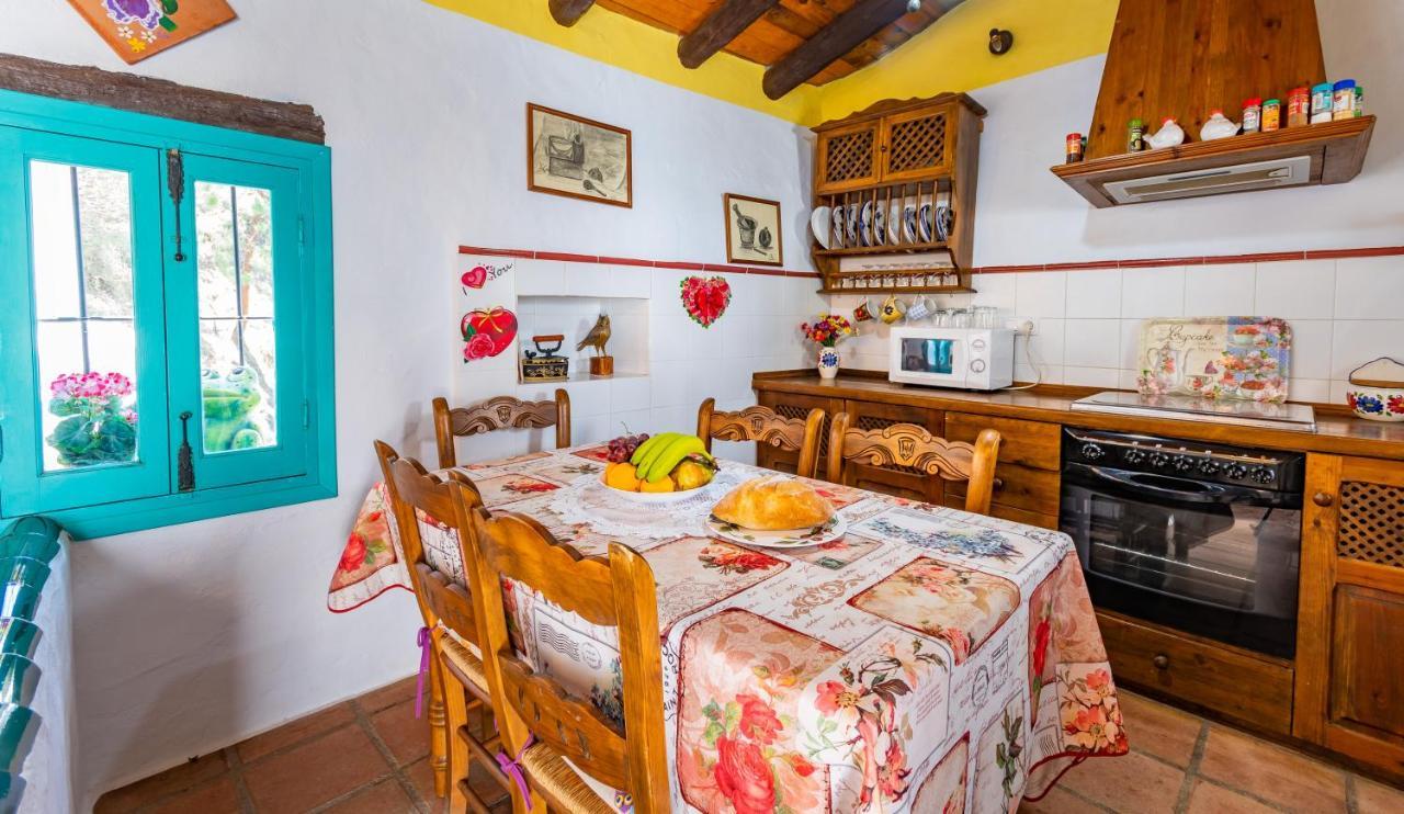 Casa Rosa, Con Encanto Y Piscina Climatizada Frigiliana Eksteriør bilde
