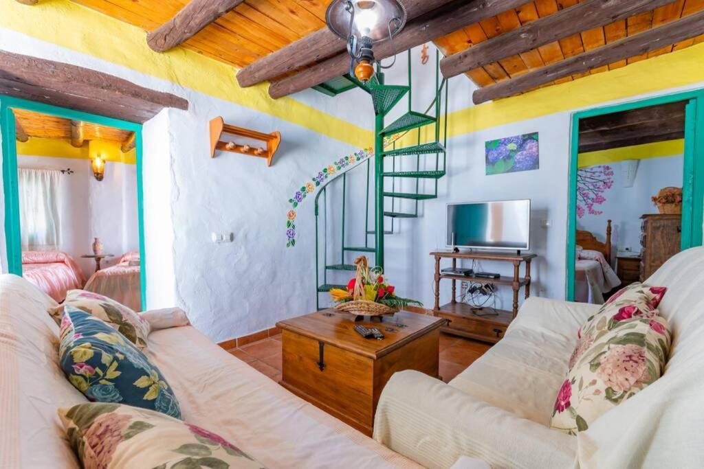 Casa Rosa, Con Encanto Y Piscina Climatizada Frigiliana Eksteriør bilde